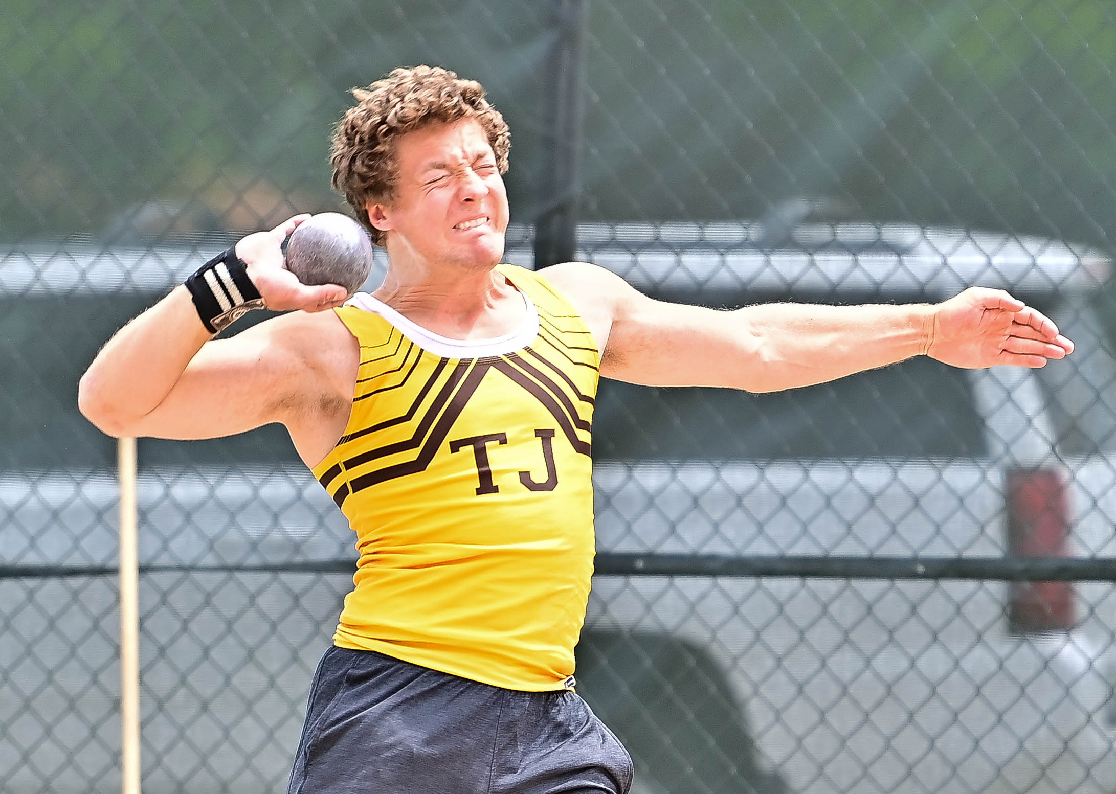 Thomas Jefferson’s Avery Shunneson named 2021 boys Freddie Steinmark Award recipient